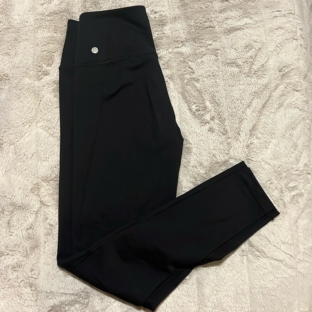 Zella Live in black leggings, size Medium from Nordstrom